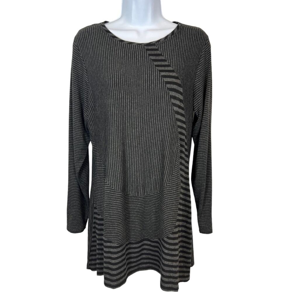 NICHE Nilgun Derman stripe asymmetrical Jersey tunic top